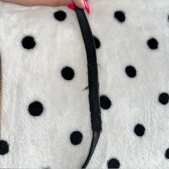 MICHAEL KORS Black Purse 💗 - Picture 4 of 4